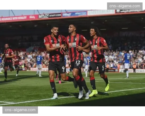 雨战记忆:伯恩利与卢顿在瓢泼大雨中进行保级关键战